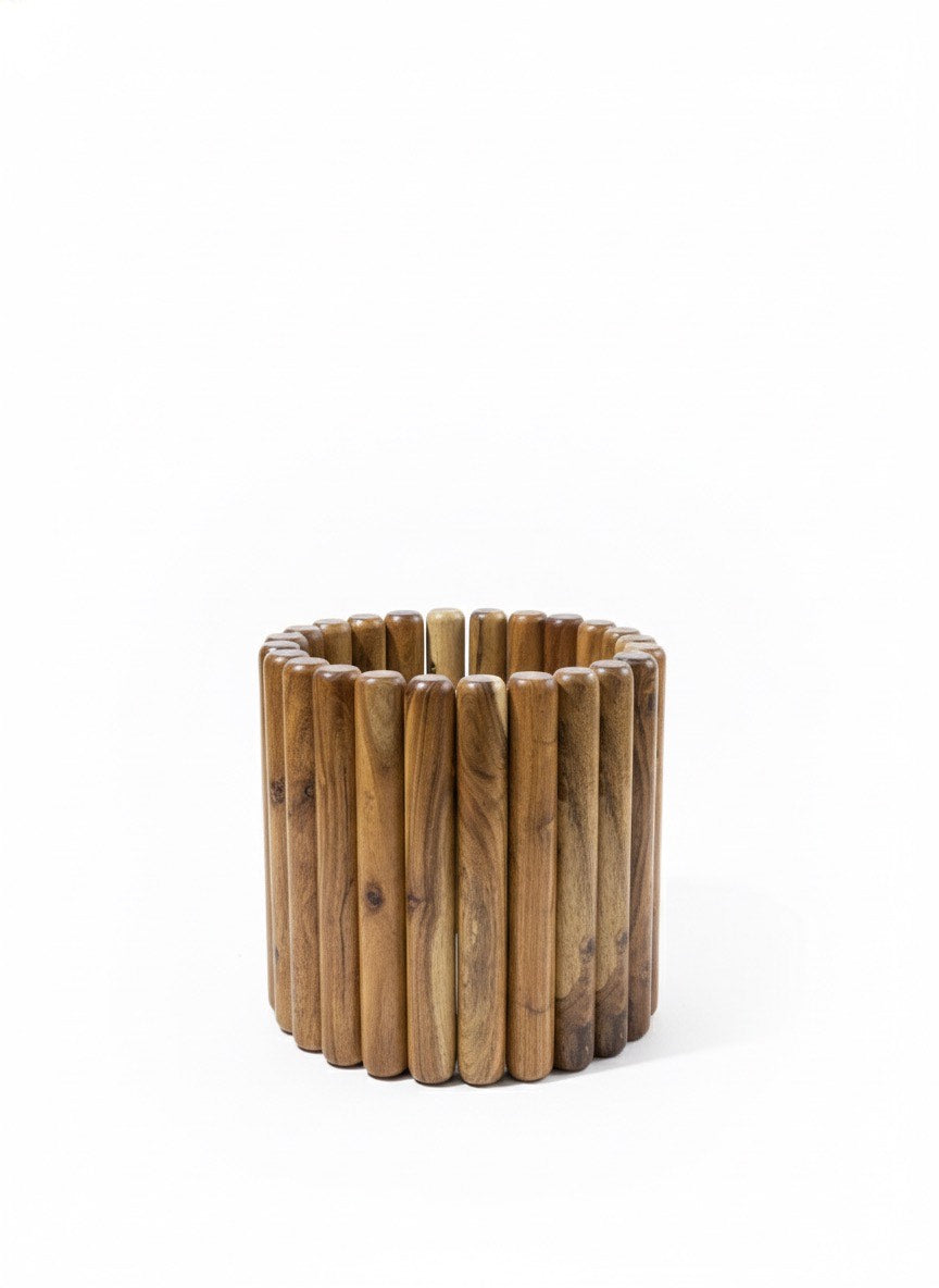 WOODEN POT